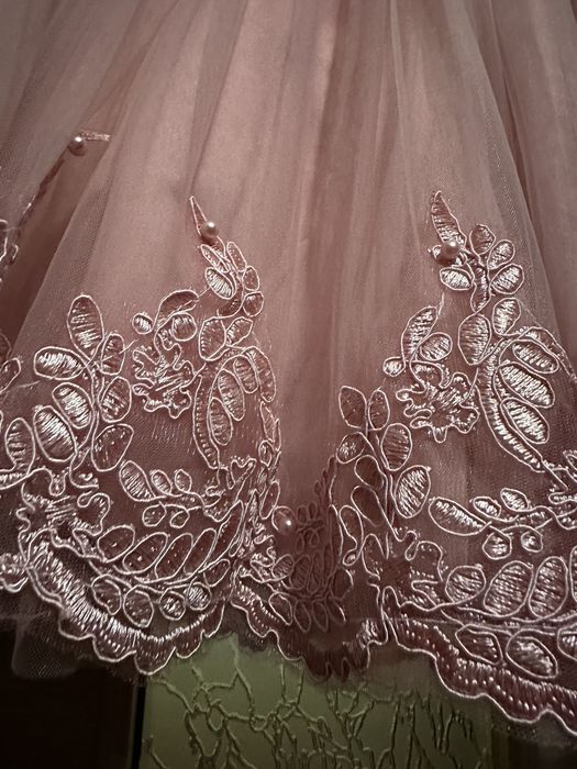 Платье для девочки р.140