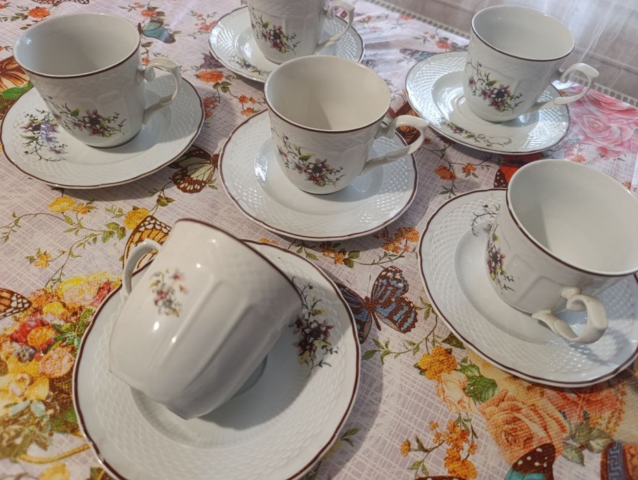 Vând set cești cafea