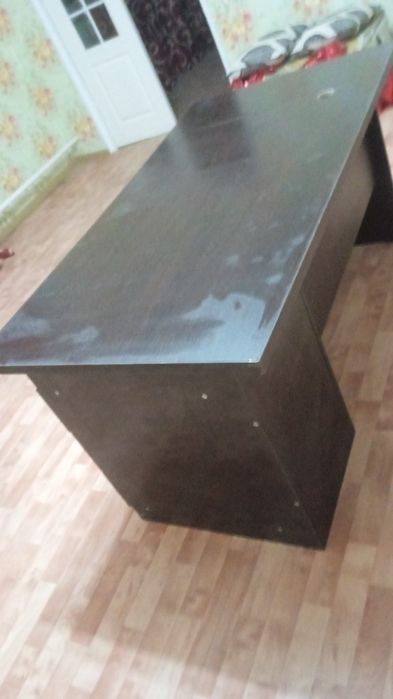 Продам офисные столы