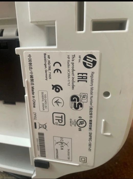 Imprimantă HP deskjet 2700