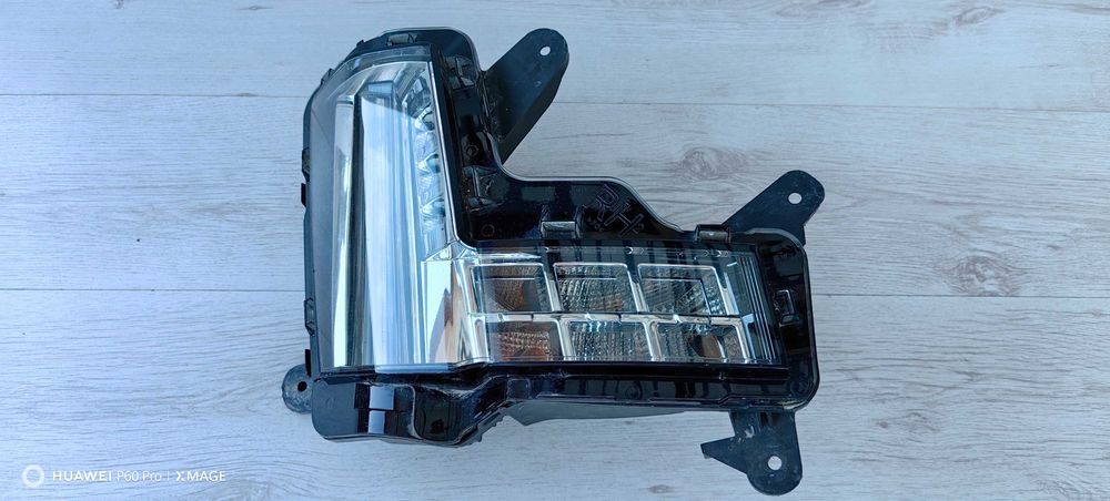 LED дневна светлина / мигач за Cadilac Escalade / Кадилак Ескалейд