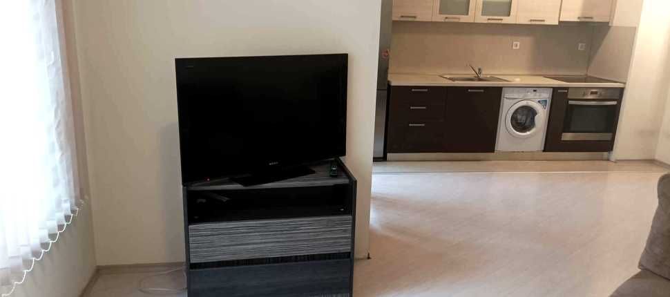 Дава се под наем Тристаен апартамент в Пловдив, Гагарин - 85 кв.м за 350 € - Снимка #1