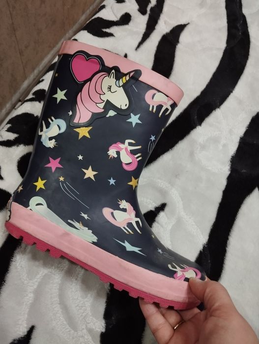 Резиновые сапожки единорожка