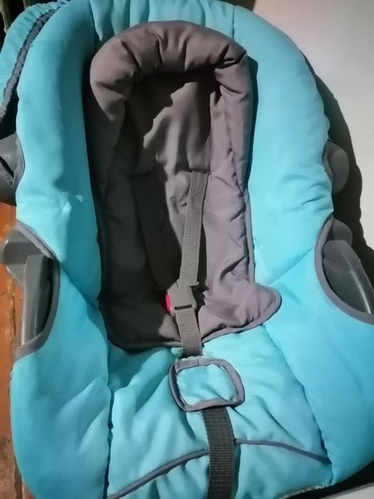 Продаётся детское автокресло