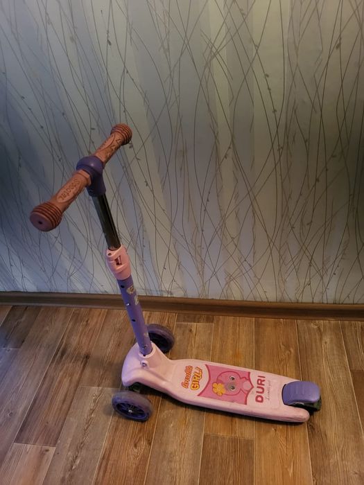 Самокат 2000 тенге