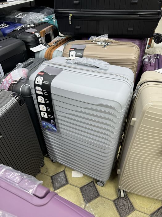 Чемоданы разных моделей по хорошей цене