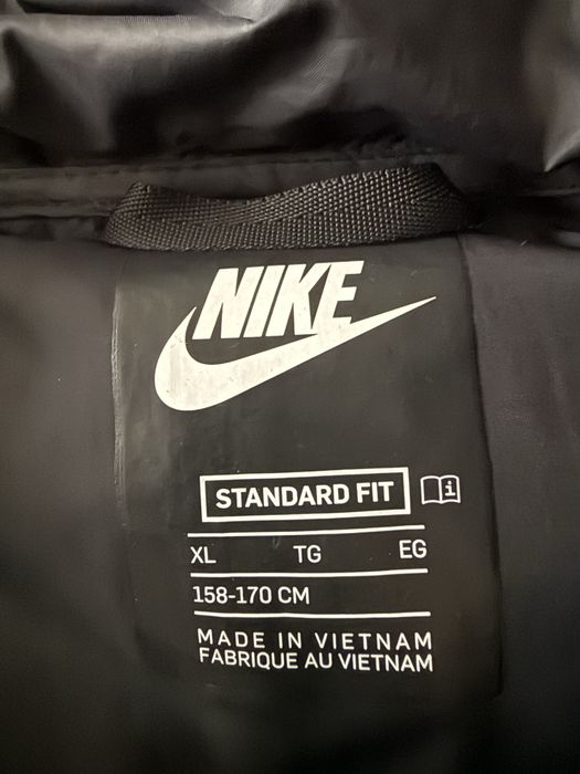 Nike яке S размер