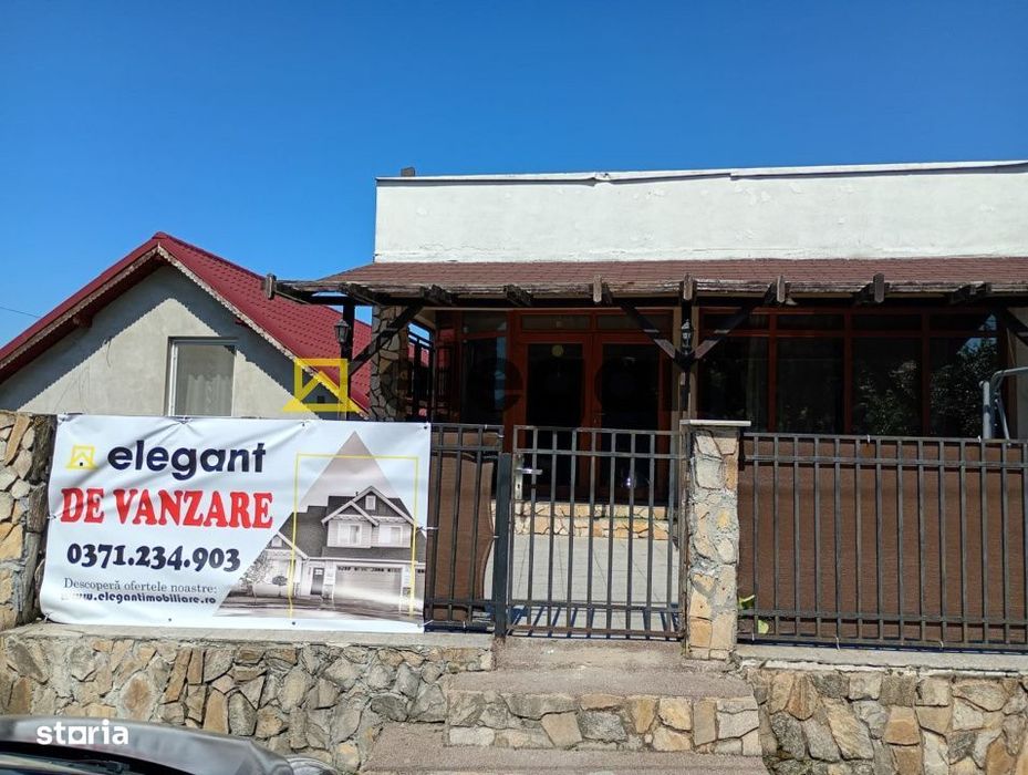 Casa cu spatiu comercial la principala, 216 mp utili, Simnicul de Sus