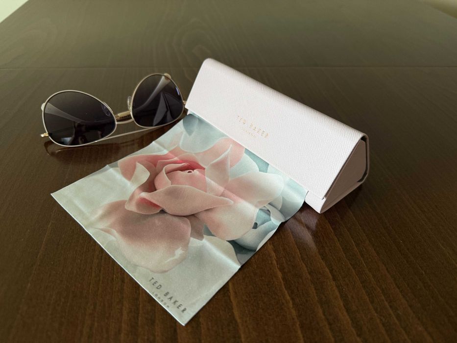 Нови слънчеви очила Ted Baker