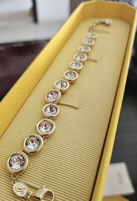 Дамска гривна SWAROVSKI IMBER