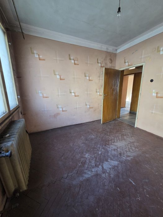 3 стаен Перник, Център 125000 евро