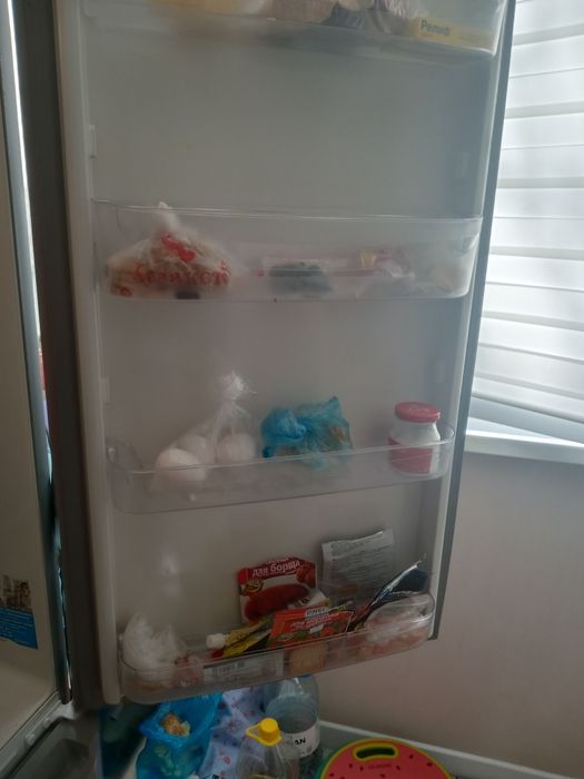 Холодильник сатылады срочна