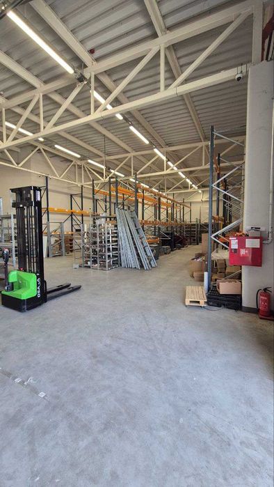 Дава се под наем Склад в Божурище - 445 кв.м за 2628.03 € - Снимка #2