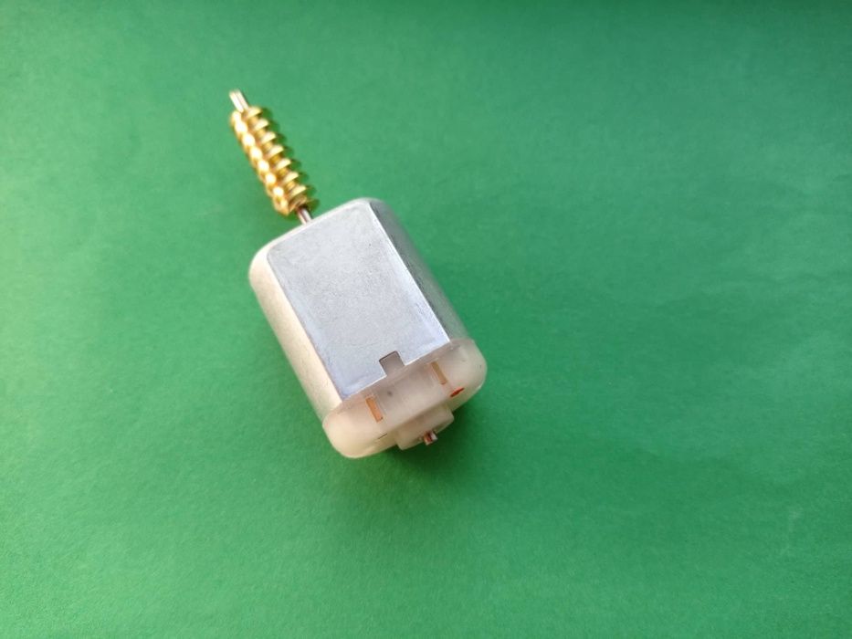 motoras broasca incuietoare usa stanga dreapta Bmw e90 e91 e92 e93 e81