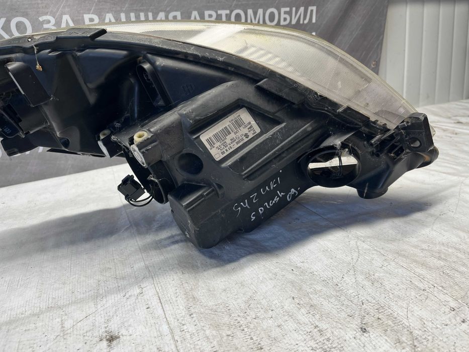 Фар Suzuki Splash