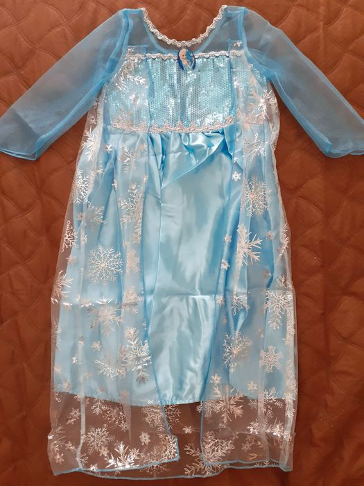 рокля на Елза от Замръзналото кралство