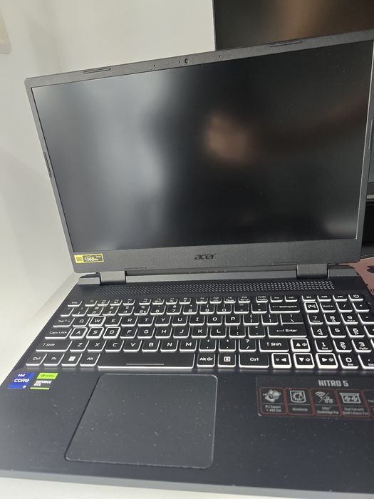 Vând Laptop Acer Nitro 5
