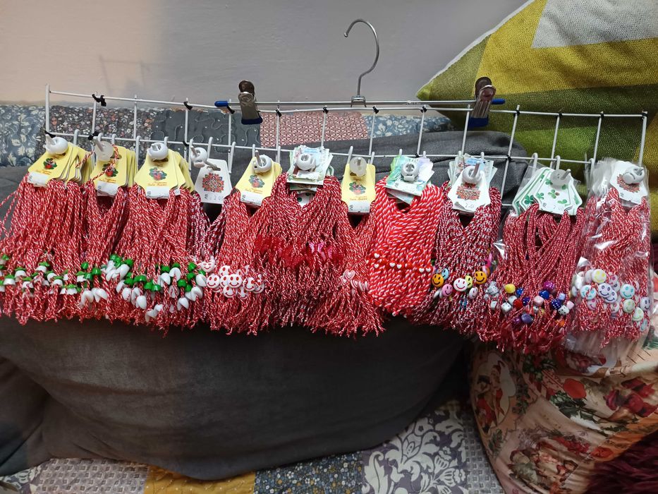 Мартеници пакетчето по 10