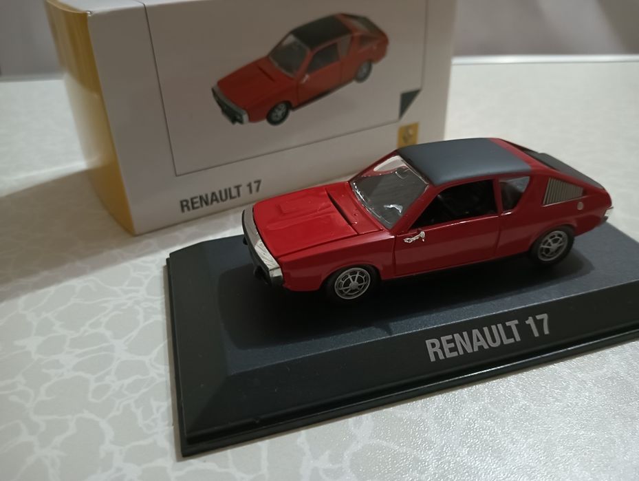 Machete Renault scara 1:43