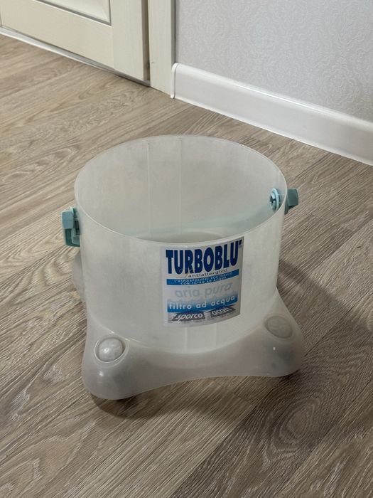 ведро на колесиках