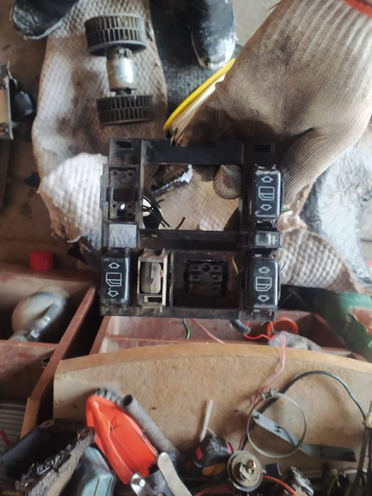 Мерседес Бенц 124 разбор