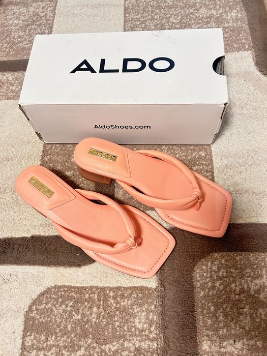 Дамски чехли Aldo, 38 номер