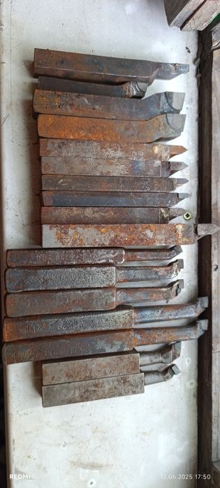 Резцы, центра токарные