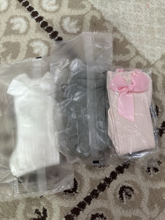 Продаю платья на девочку 1 год