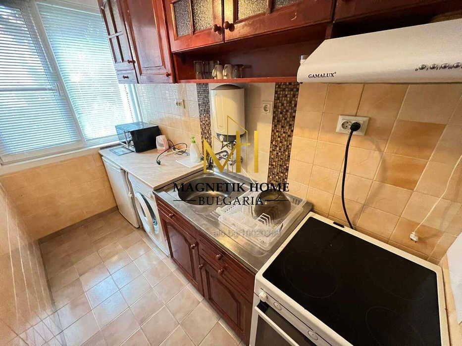 Дава се под наем Двустаен апартамент в Бургас, Лазур - 65 кв.м за 408 € - Снимка #8