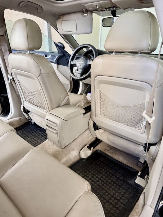 Subaru Outback 3.0 H6