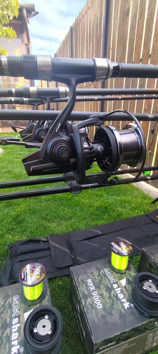 Set Pescuit Crap,3 Lansete Carbon 3,90m,3 Mulinete KFX 9000, Long Cast,Rod Pod+Senzori+Swingere+Fir