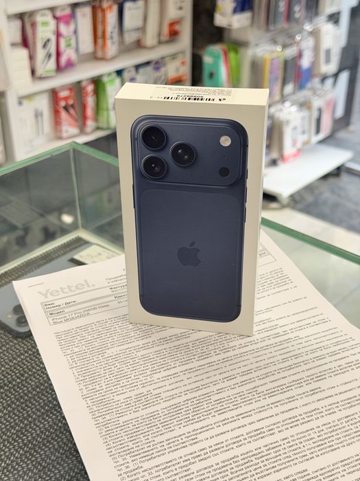 Apple iPhone 17 Pro 256GB Blue