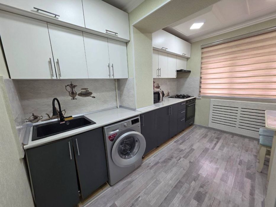 Аренда Метро Буюк Ипак Йули 3/3/4 70 м2