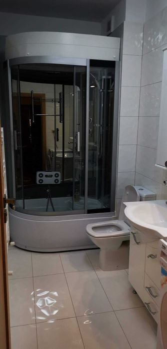 Inchiriez apartament 3 camere Tomis Plus Constanta
