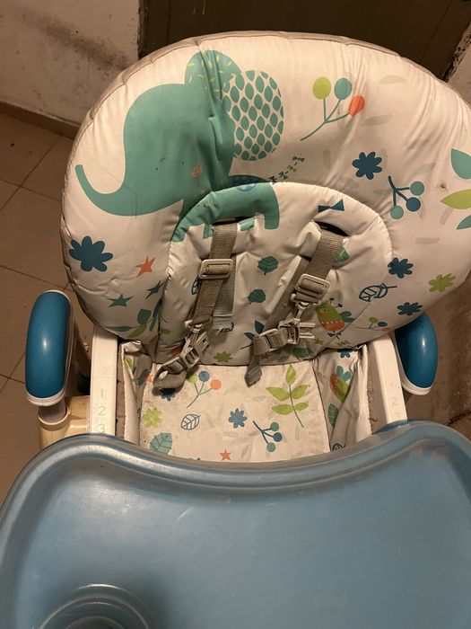 Дтеско столче за хранене