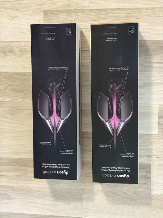 Dyson Airstrait HT01