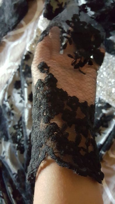 Rochie dantela, saten si paiete