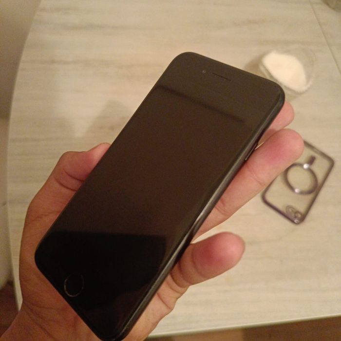 Айфон Се2 идеал бары ыстейды