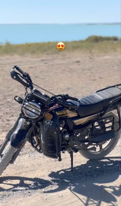 Мотоцикл GSX200