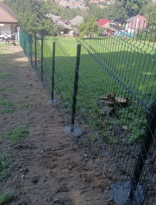 Vand garduri din plasa bordurata