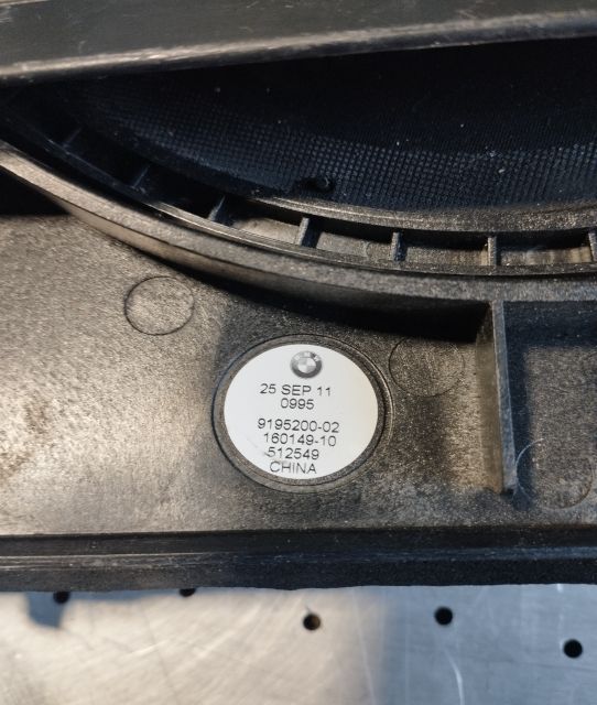 Subwoofer auto 9195200-02 BMW Seria 5 F10