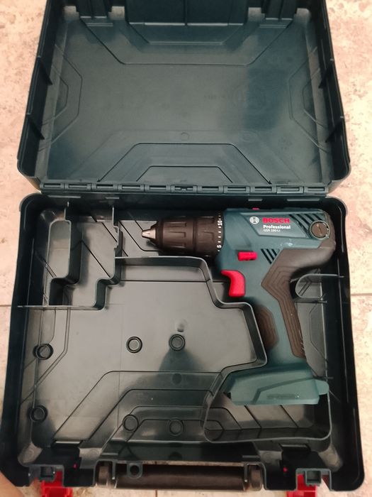 Винтоверт Bosch 18v  gsr 180- li  с куфар и гаранция