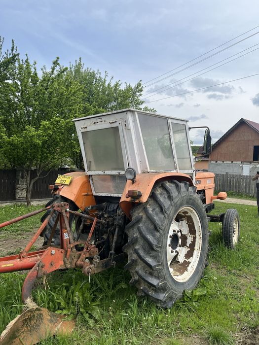 Tractor FIAT 850 + plug
