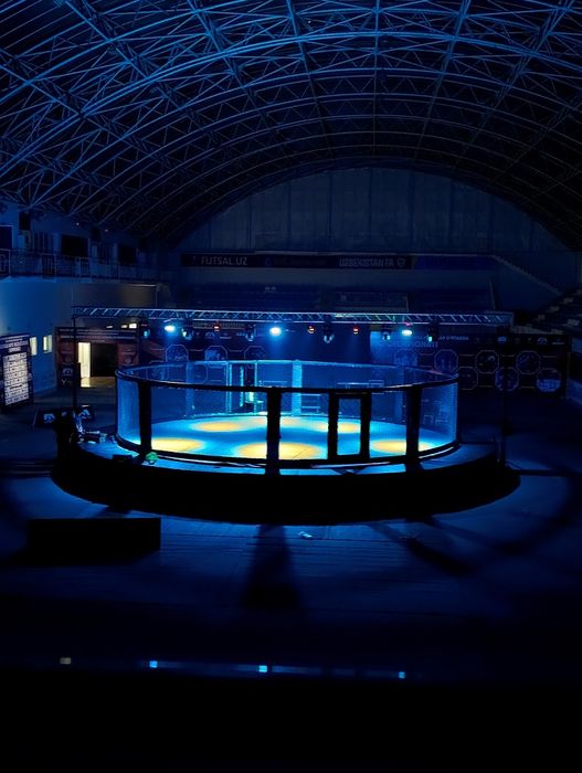 Sahna uchun svetomuzika, alyumin ferma, Galavalar sotiladi