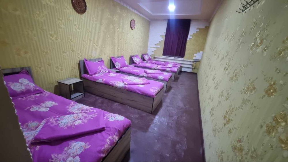 Hostel xizmati Toshkent markazida joylashgan xostelimizga etamiz