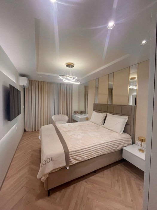 Дава се под наем Тристаен апартамент в Пловдив, Център - 103 кв.м за 918 € - Снимка #6