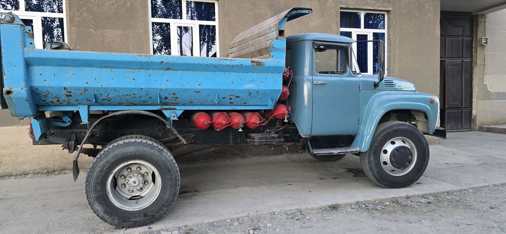 Zil 130 Samasval