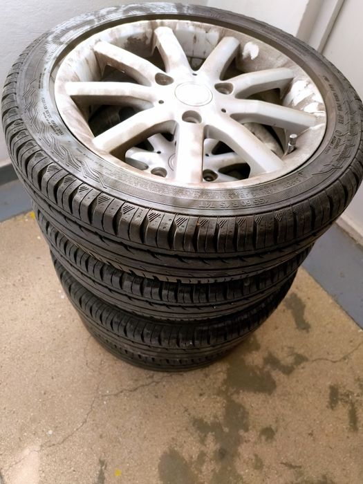 Jante Smart Fortwo (450) R15 + anvelope Continental ContiEcoContact (set complet)
Descriere: Vând set complet de jante aliaj pentru Smart Fortwo, ech