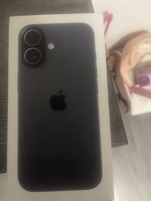 Vand Iphon 17 256  in cutie sigilat
