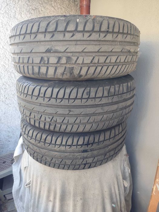 Много запазени летни гуми 3бр. Tigar performance